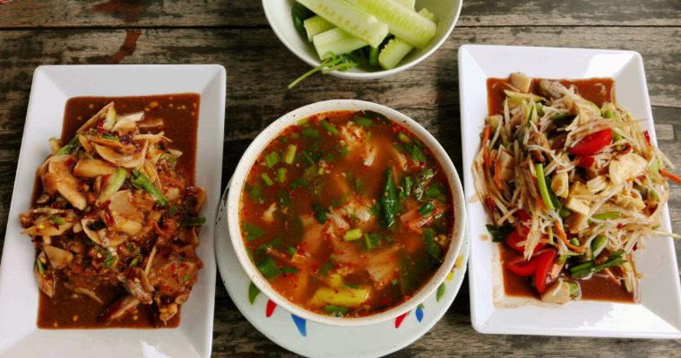 Stunning Isaan Food at Baitung Rungchan (ใบตองรองจาน) Chiang Mai