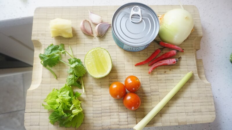 thai tuna salad ingredients